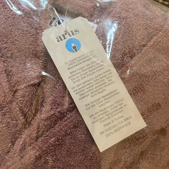 NWT Ares Hooded Classic Robe size s/m plum - Picture 2 of 6